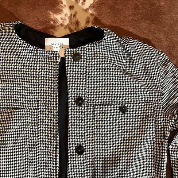 SOLD - Picture 2 of 4